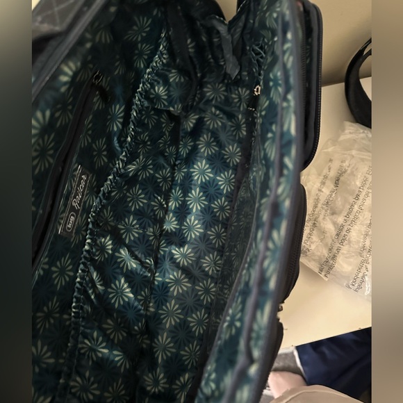 Lug Railcar Crossbody Bag in Bouquet Navy NWT - Picture 4 of 13